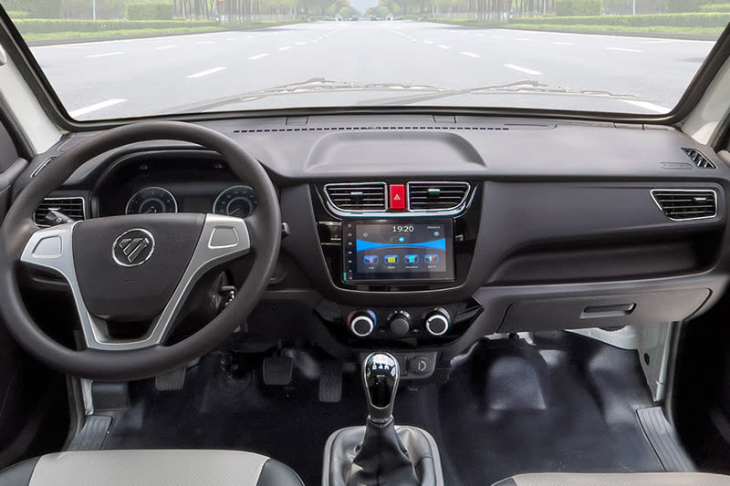 Taplo Foton T25 kiểu xe du lịch